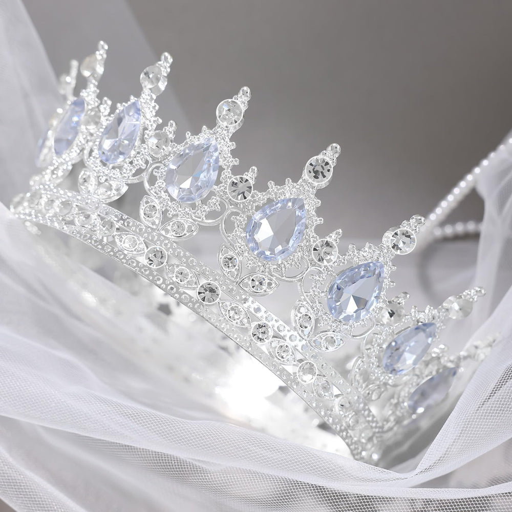 Feltent crown beside ruler showing size for accurate fit and planning benefit