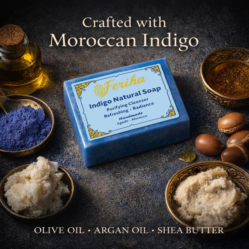 FERIHA creamy lather on hands for hydrated cleansing