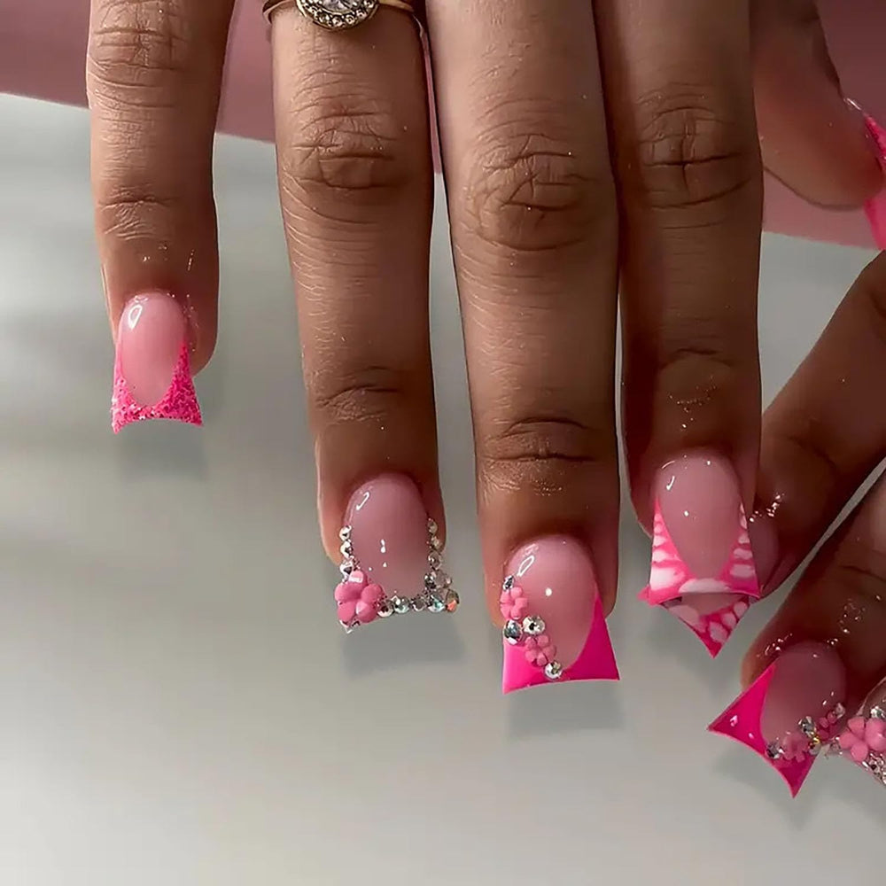 FIEONCIY duck-shaped press-on nails front set showing full coverage benefit