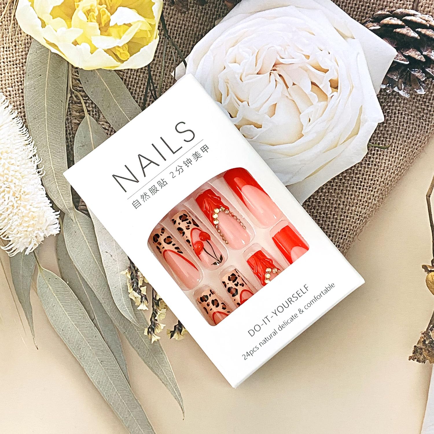 FIEONCIY lifestyle image of nails at event illustrating ready-to-wear glamour