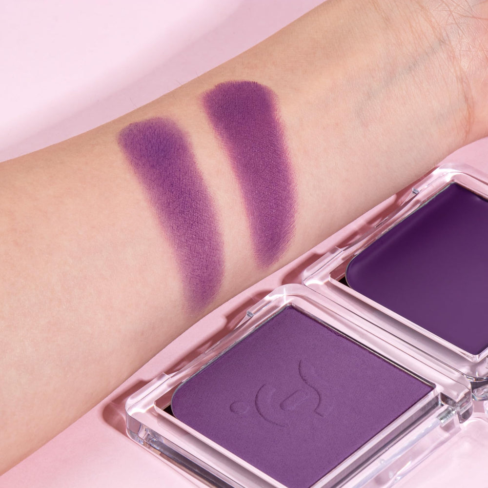 Fillwie fingertip applying cream to cheek for precise buildable color