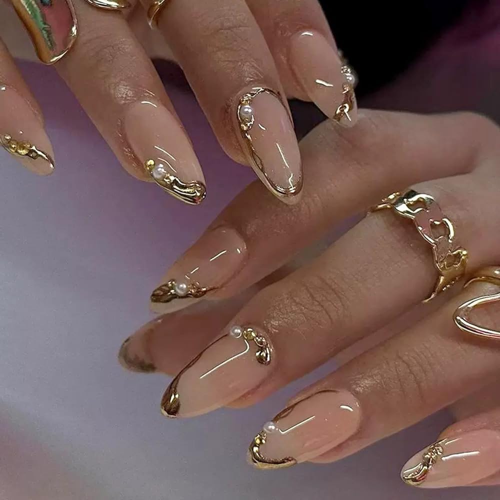 FJSMTOPl front packaging showing 24-piece pearl glossy gold French-tip set for quick manicures
