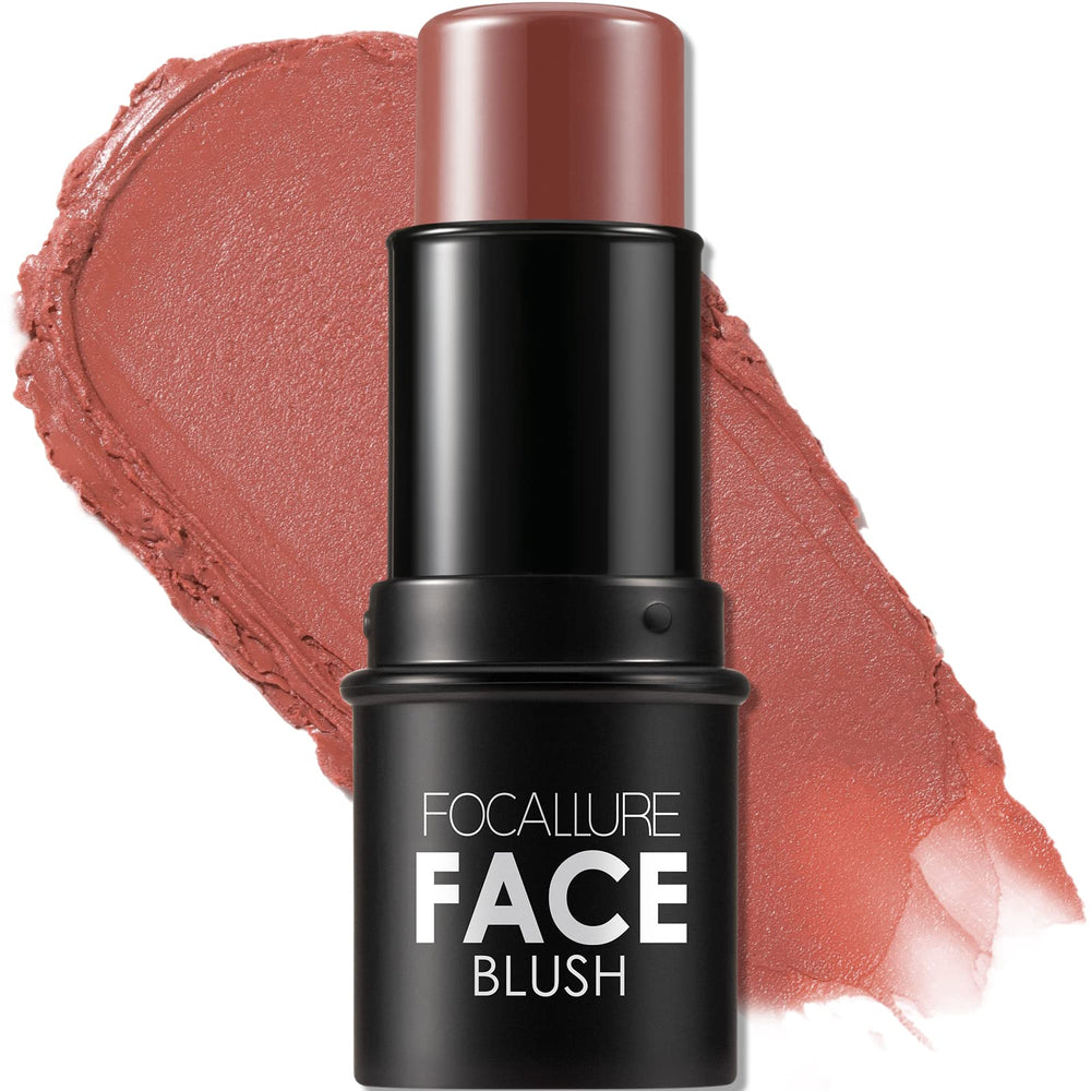 FOCALLURE front packaging showing BURNING CLAY shade and compact design benefits
