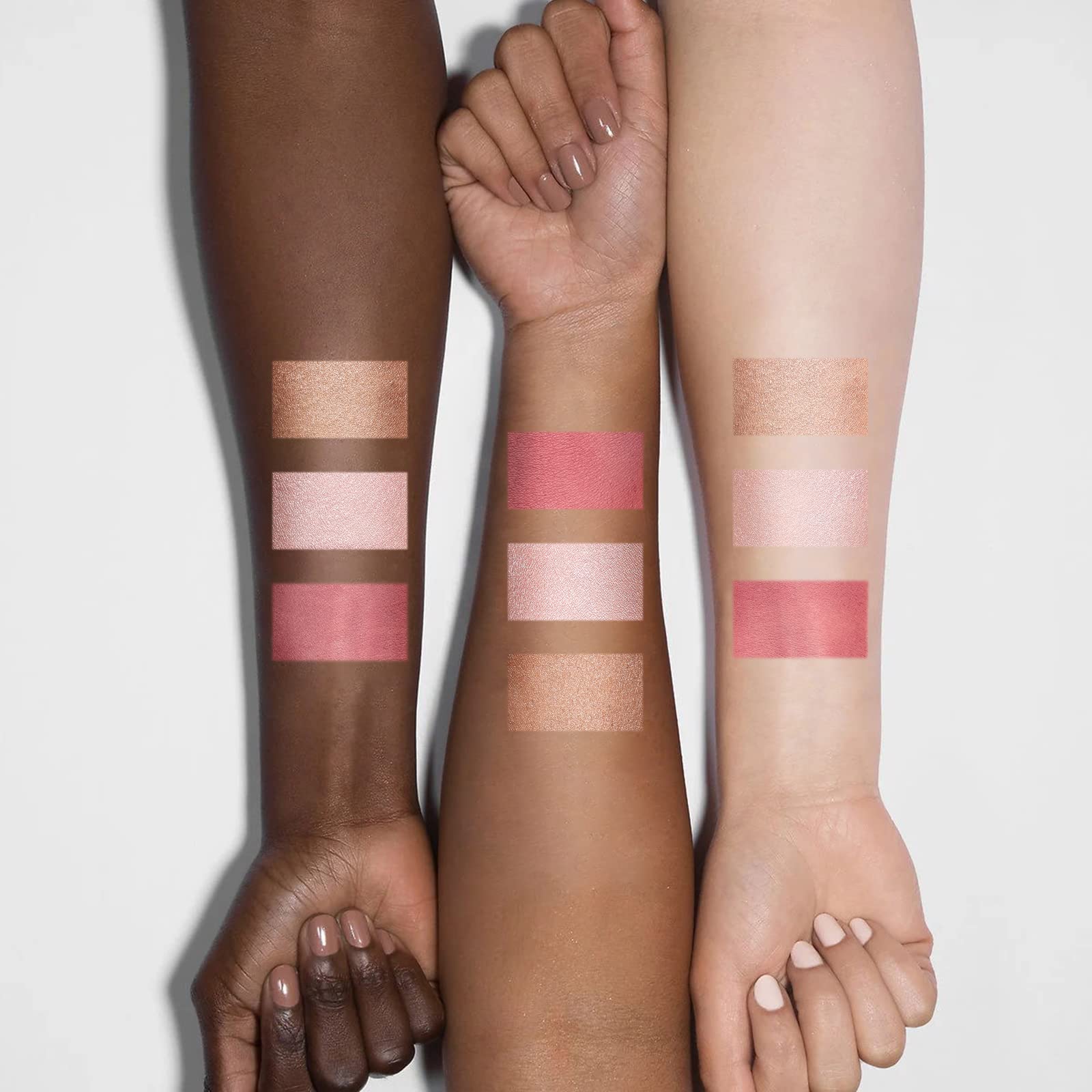 focallure palette inside a handbag showing ready-to-go glow and gifting appeal