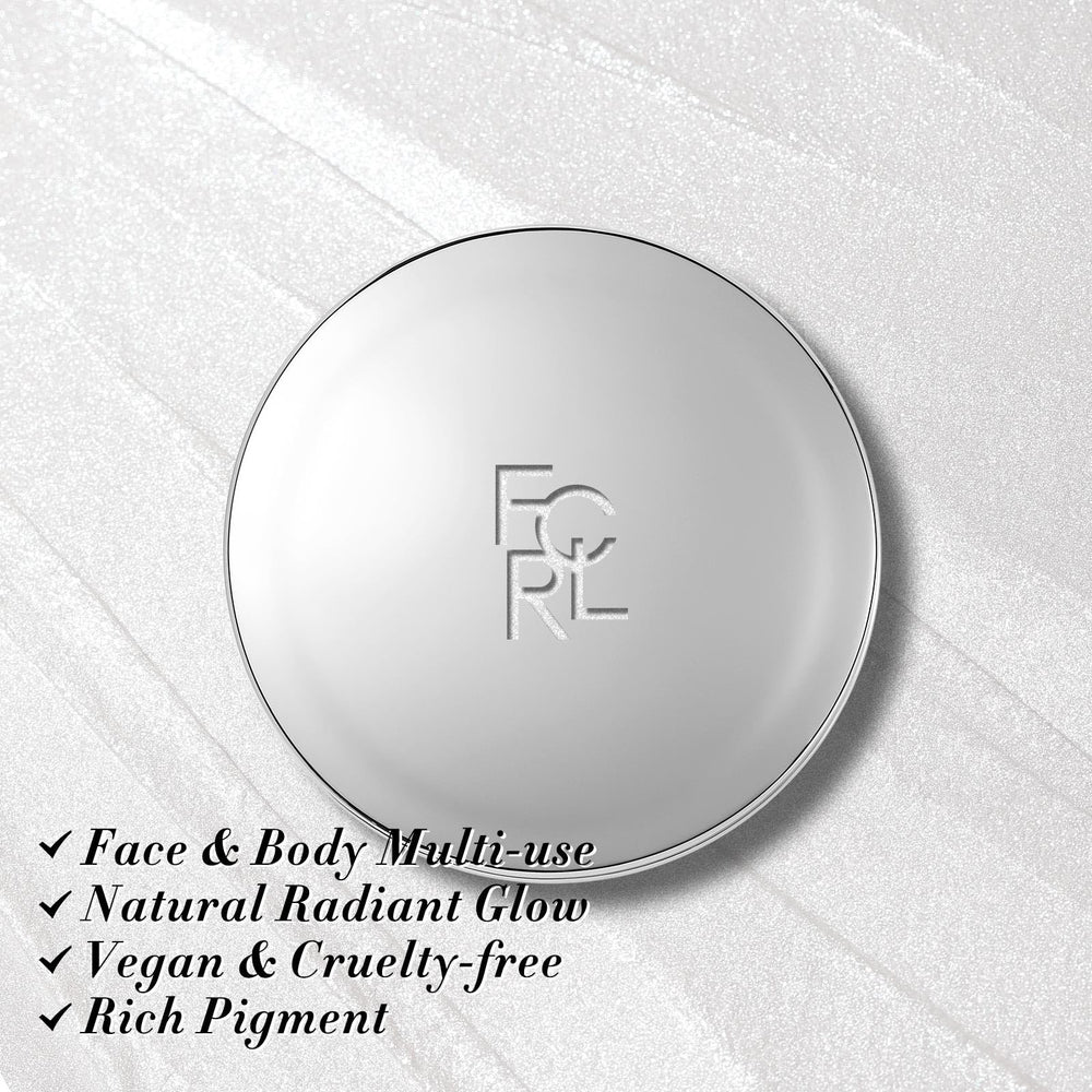 FOCALLURE inside a travel bag illustrating on-the-go touch-up convenience