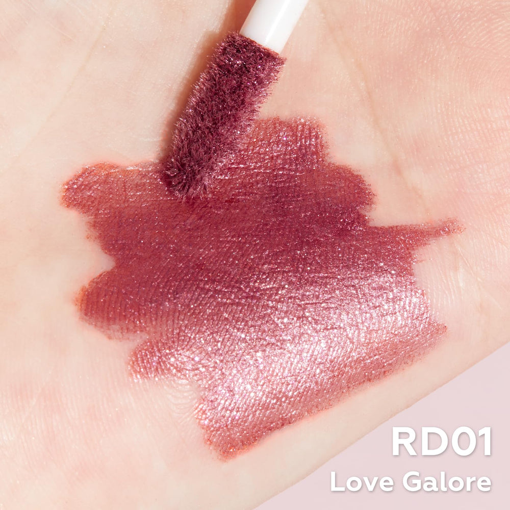 FOCALLURE lipstick swatch on arm demonstrating true color payoff and buildable coverage