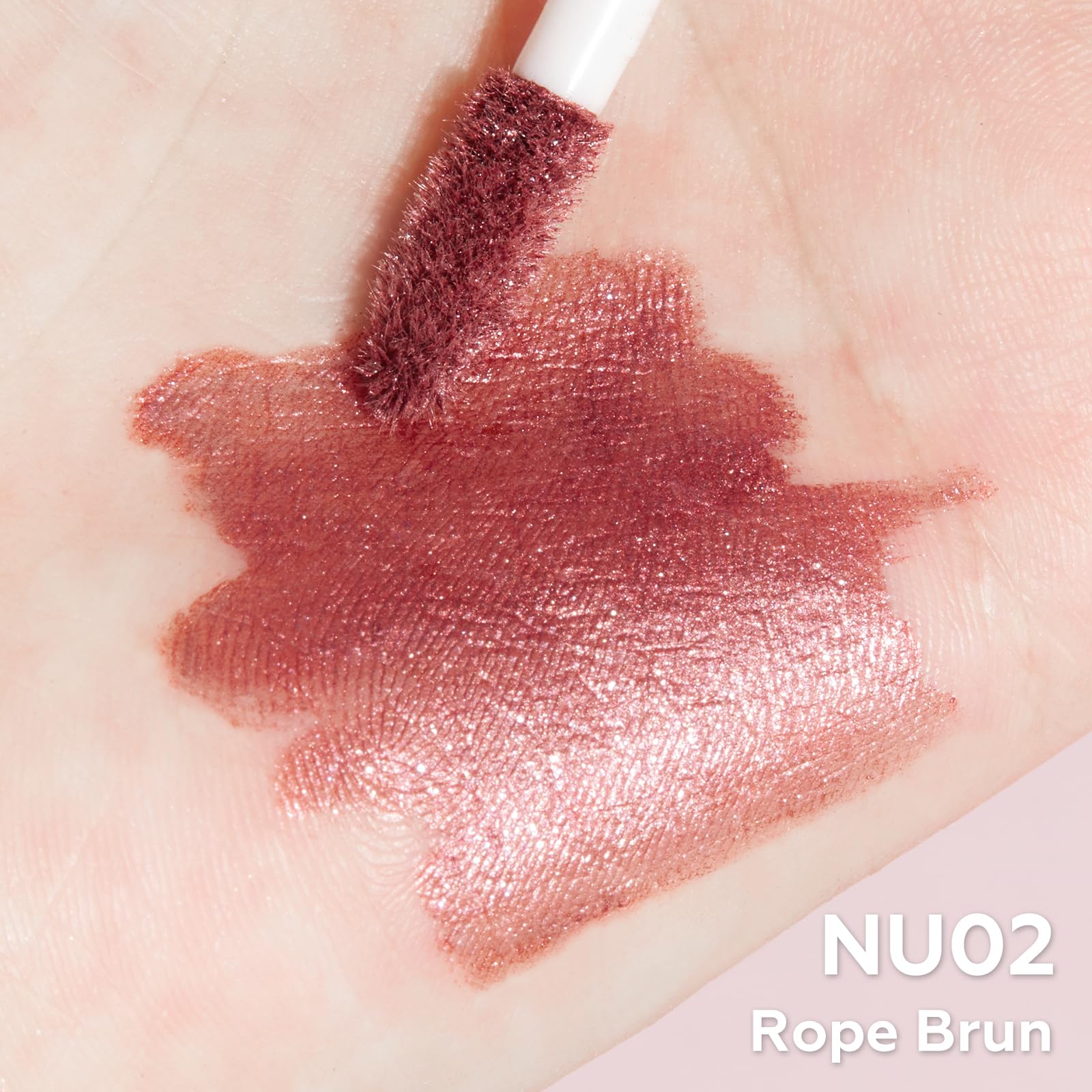 FOCALLURE Rope Brun texture swipe on arm showing metallic finish and true color benefit