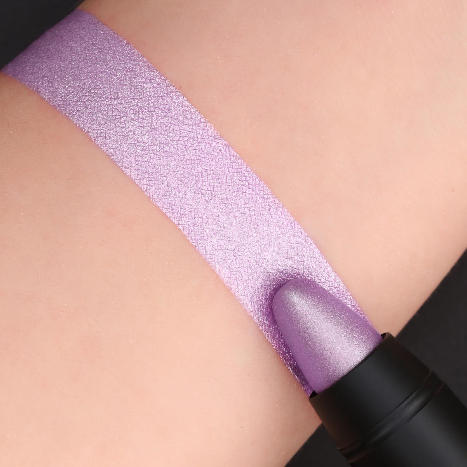 FOCALLURE shade 20 lavender on model illustrating flattering wearable lavender tone