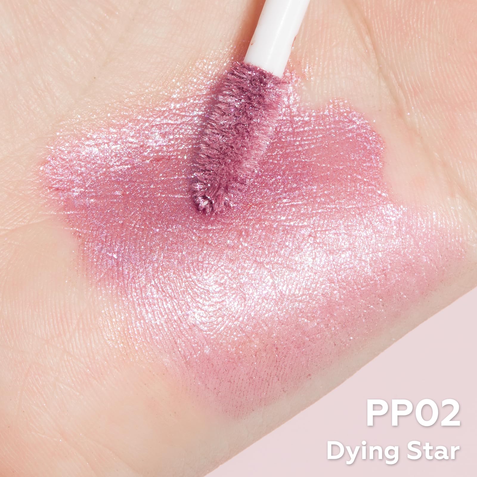 FOCALLURE texture swatches on arm showing pigment payoff benefit