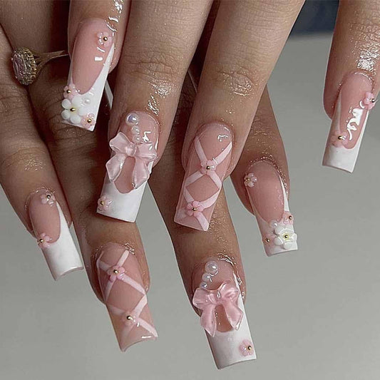 Foccna front packaging showing 24-piece press-on nail kit for easy manicures