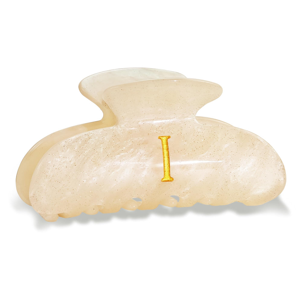 Fohufo Letter I front view showing clip shape and monogram, adds personalized style