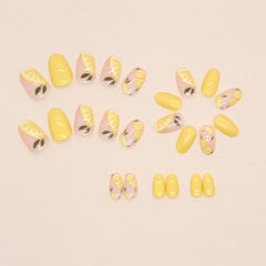 FOLONRAL wear showcase outdoors styled manicure that brightens casual outfits