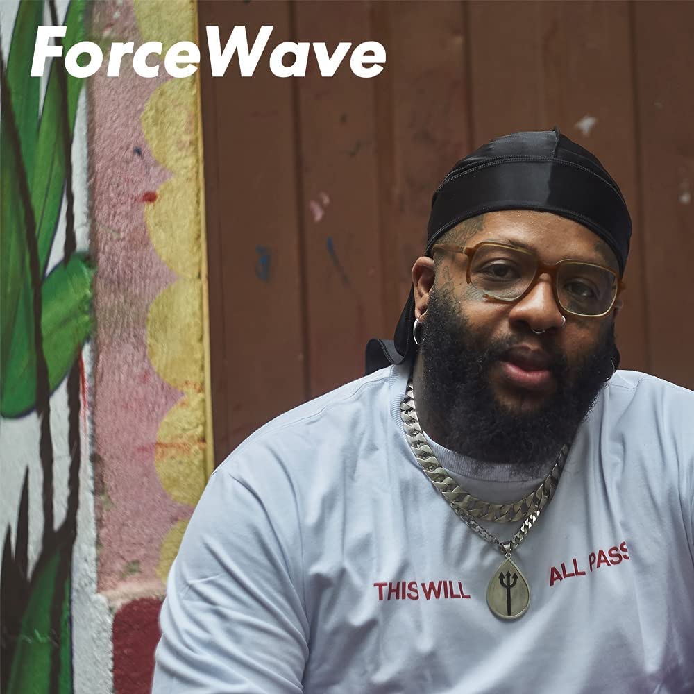 ForceWave on-model night use demonstrating comfortable compression and style