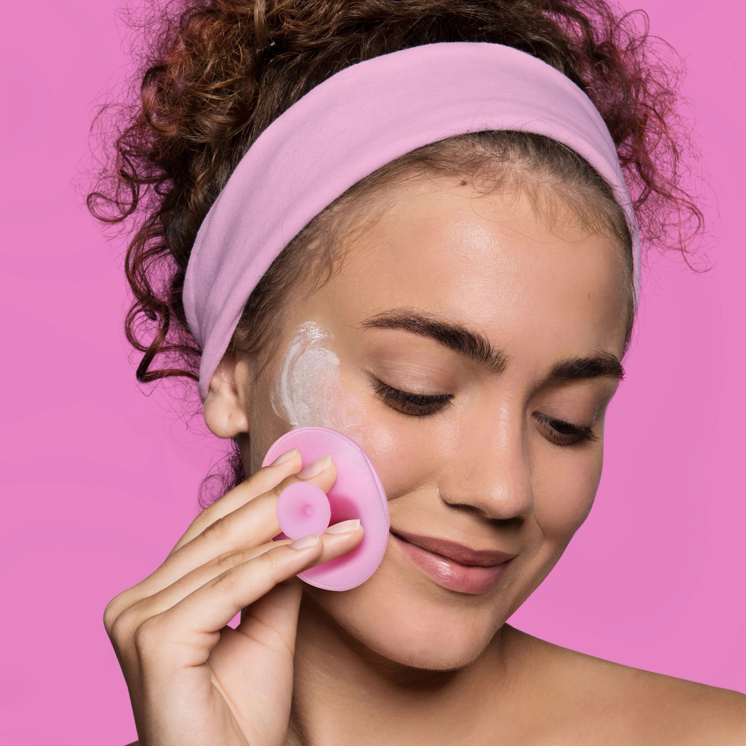 Freeman silicone buffer and headband tools for neat application benefit