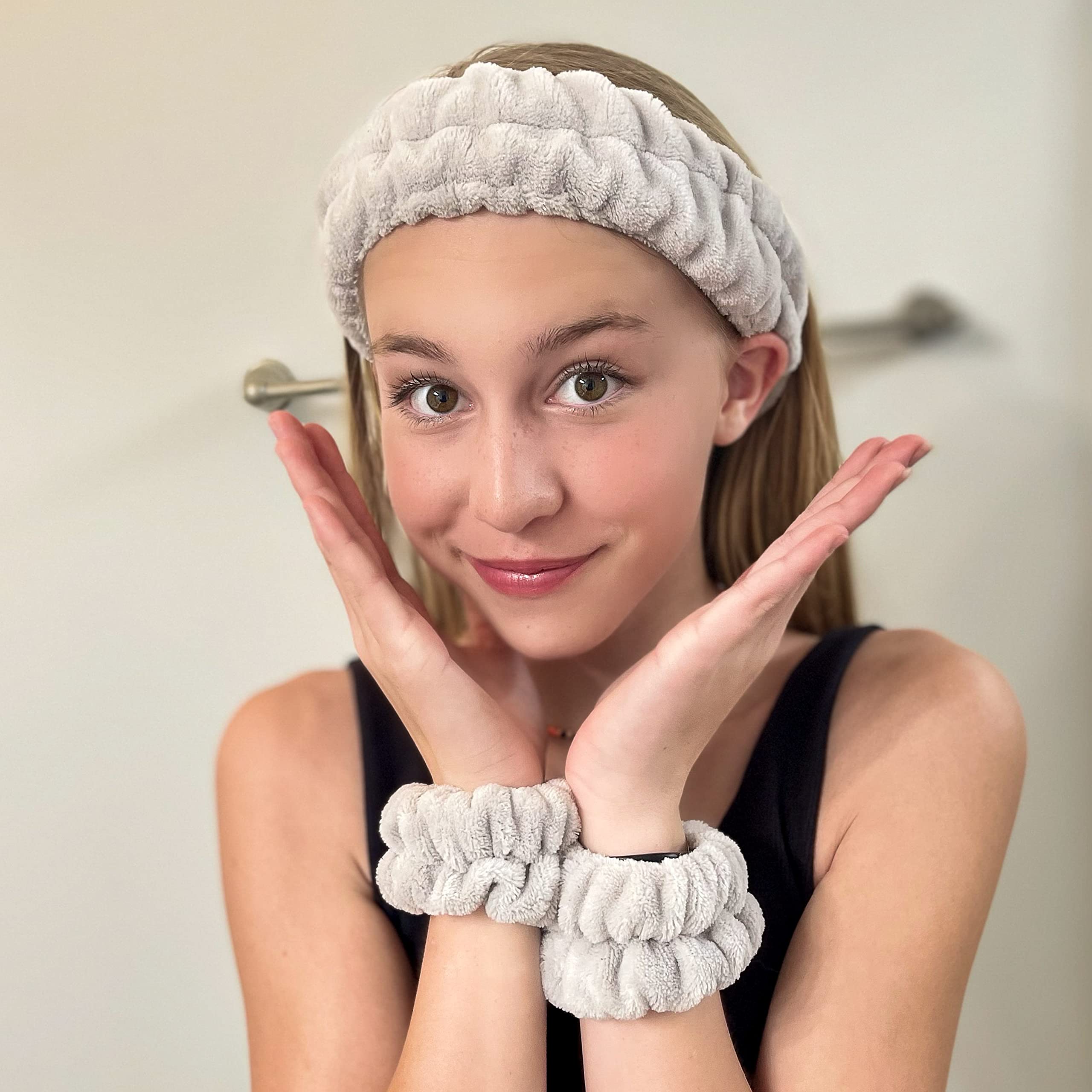 FROG SAC headband in use during facial cleanse keeps hair back