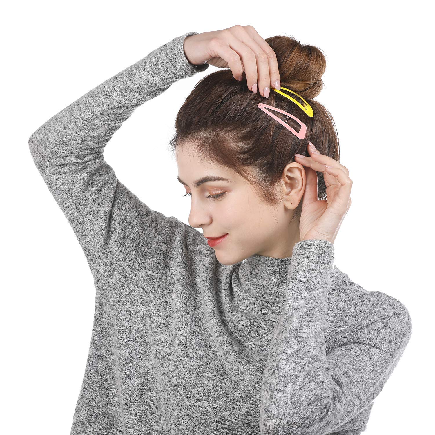 Funtopia clips securing thick hair for a no‑slip hold and neat style