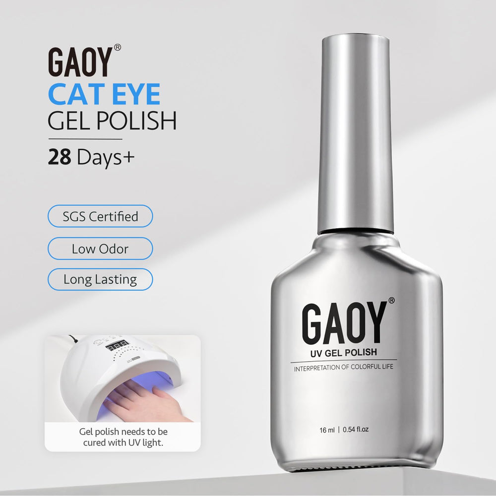 GAOY manicured hands wearing polish showing wearable, salon-style finish