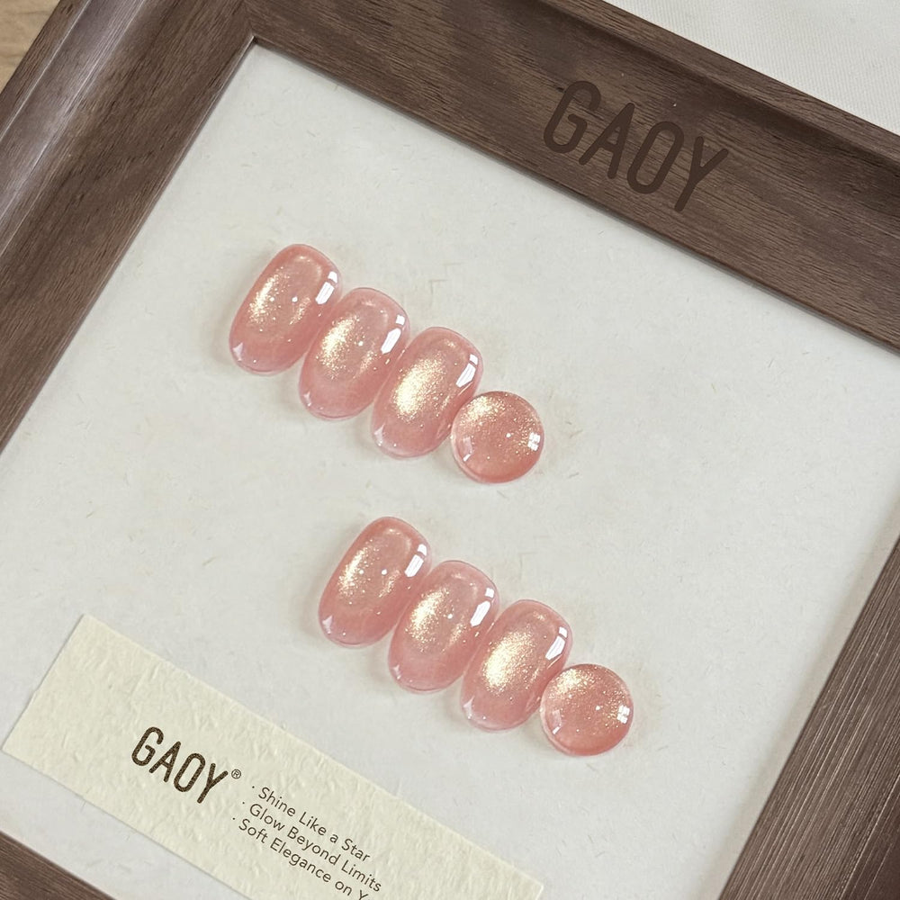 GAOY close-up of jelly texture and holographic glitter for vivid light reflection