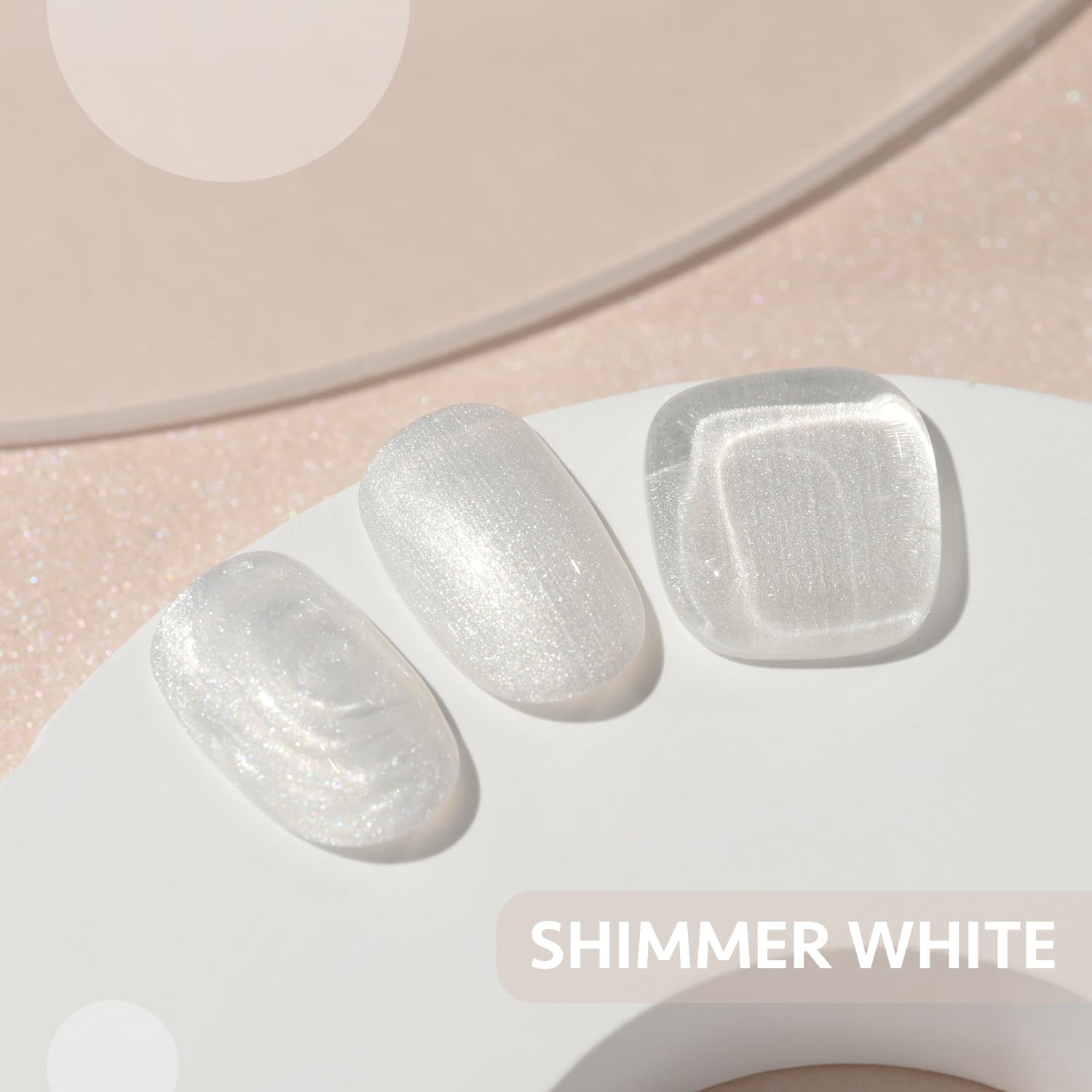 GAOY brush stroke of pearl gel showcasing streaky iridescent effect