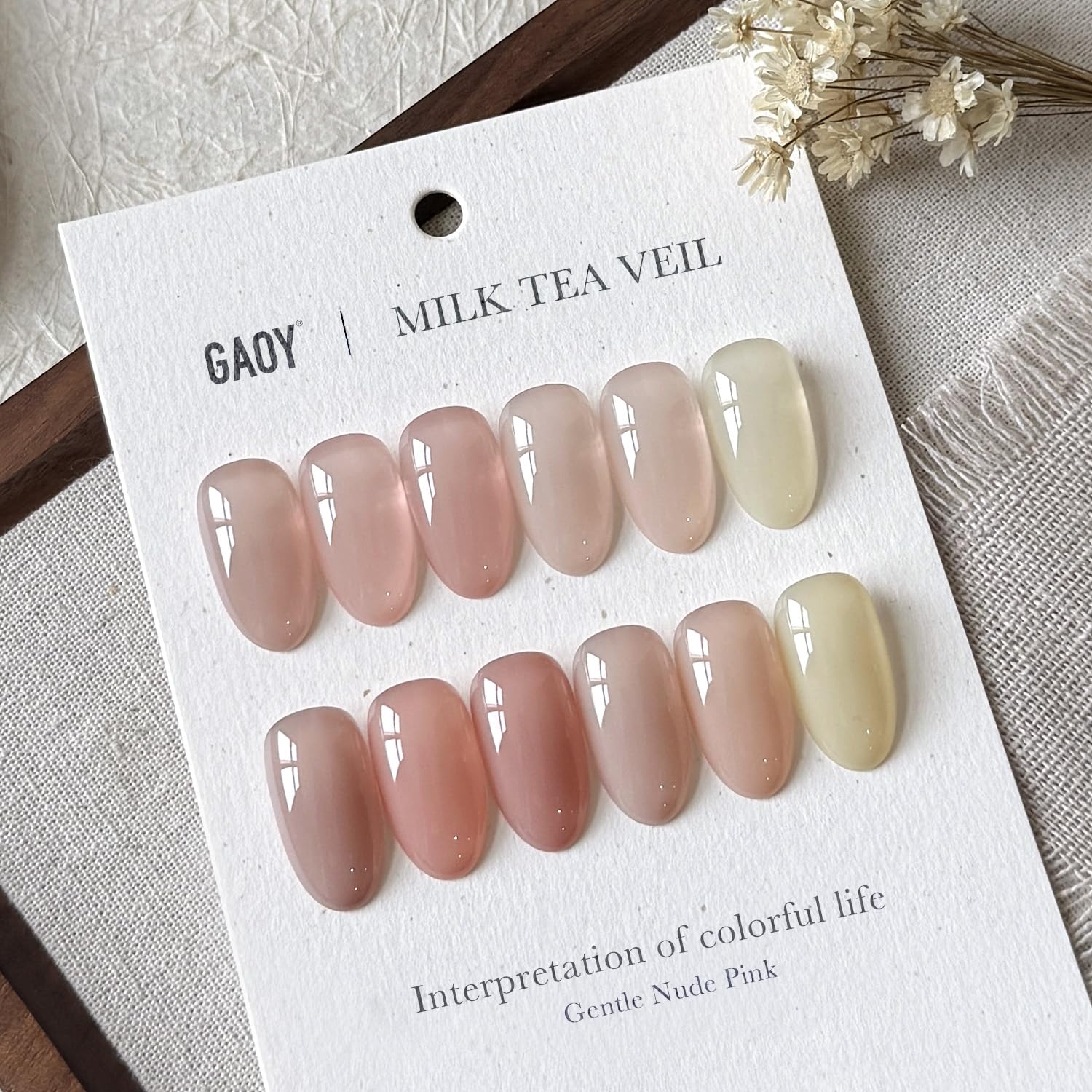 GAOY cat-eye magnet close-up demonstrating shimmer control and delicate accents
