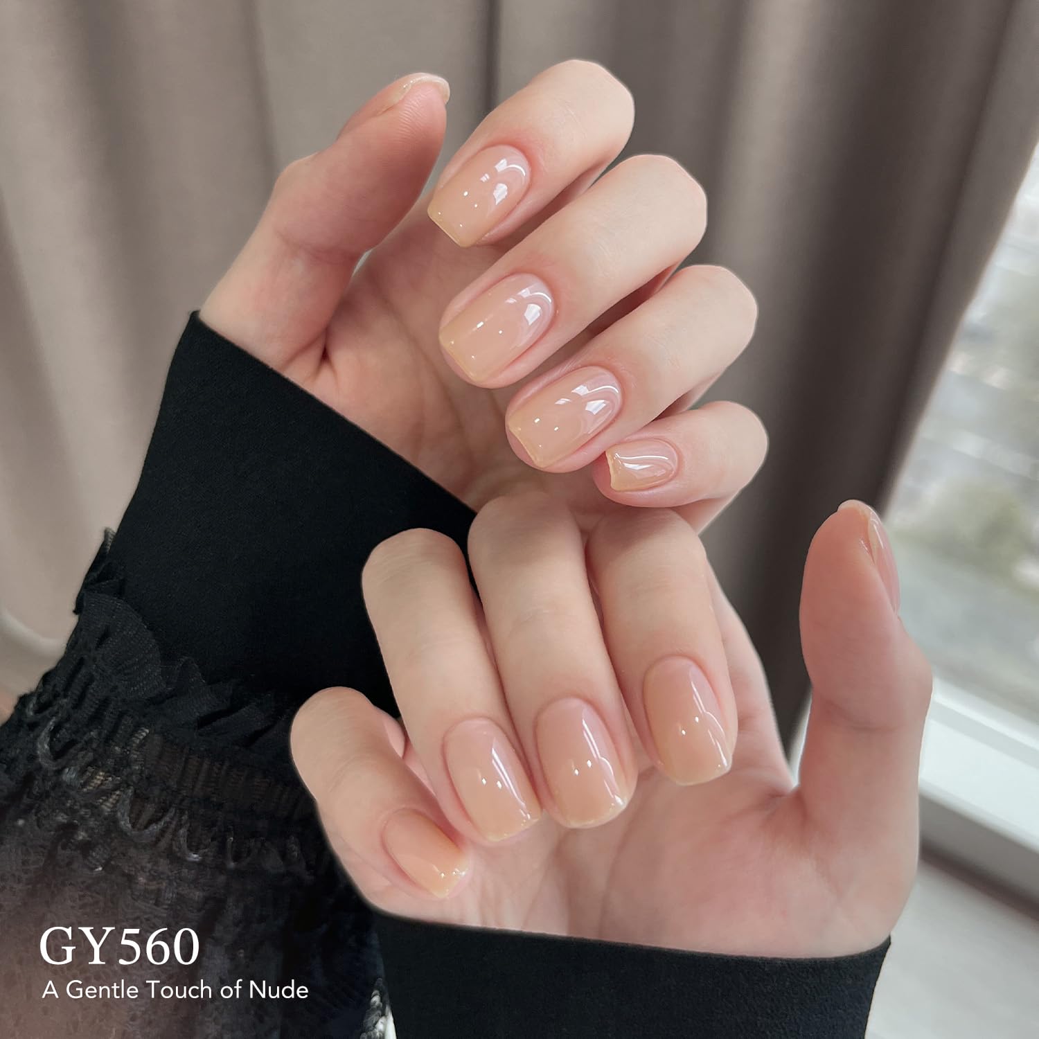 GAOY cured glossy finish on nails highlighting glassy shine and durability