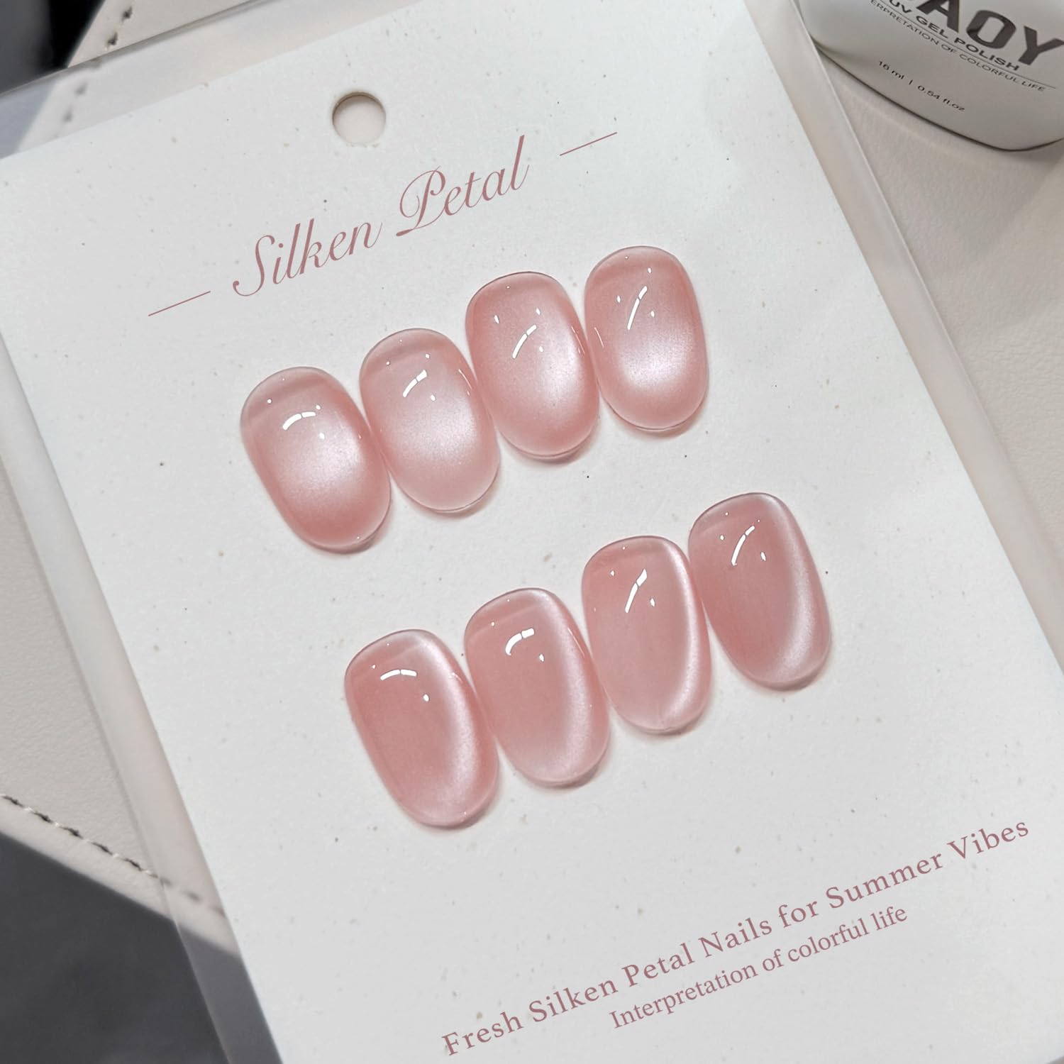 GAOY magnet and glitter close-up revealing magnetic pigment for precise patterns