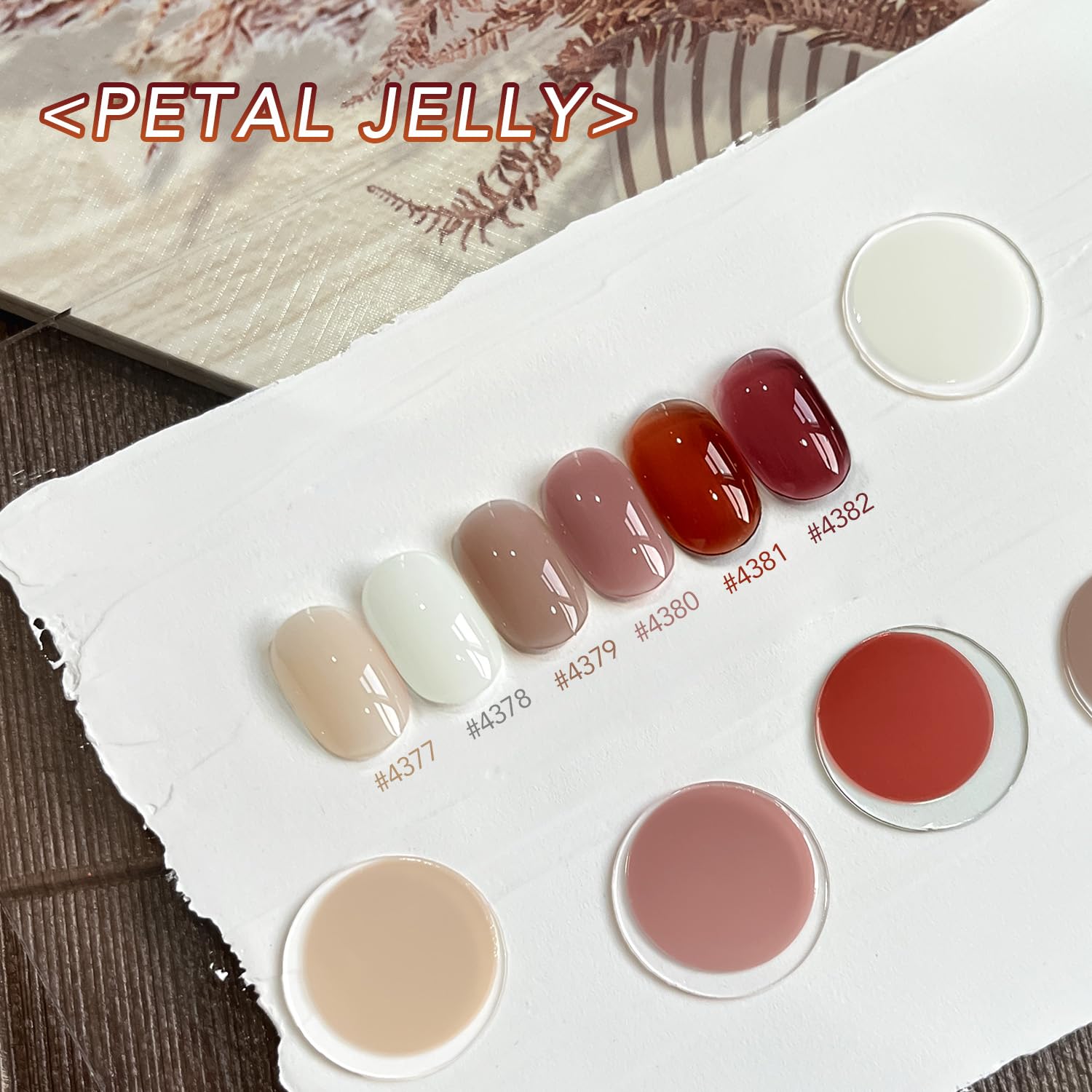 GAOY in-use salon application with brush building nail extension for controlled shaping benefit