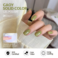 GAOY manicure on hand lifestyle photo showing gemstone look and wearable style benefit