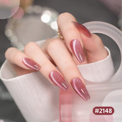 GAOY cat-eye magnet held over polish creating line, easy-to-use precision benefit
