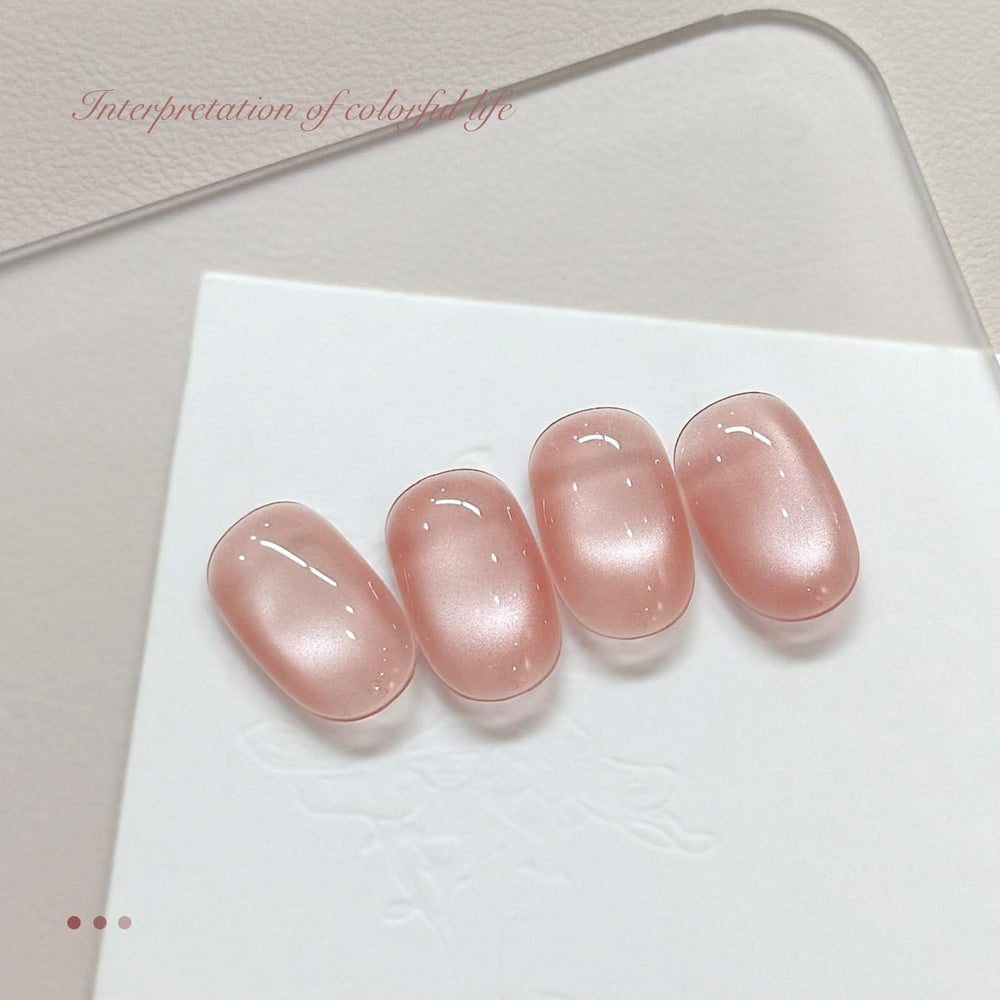 GAOY close-up of gel texture highlighting glitter particles and glassy shimmer benefits