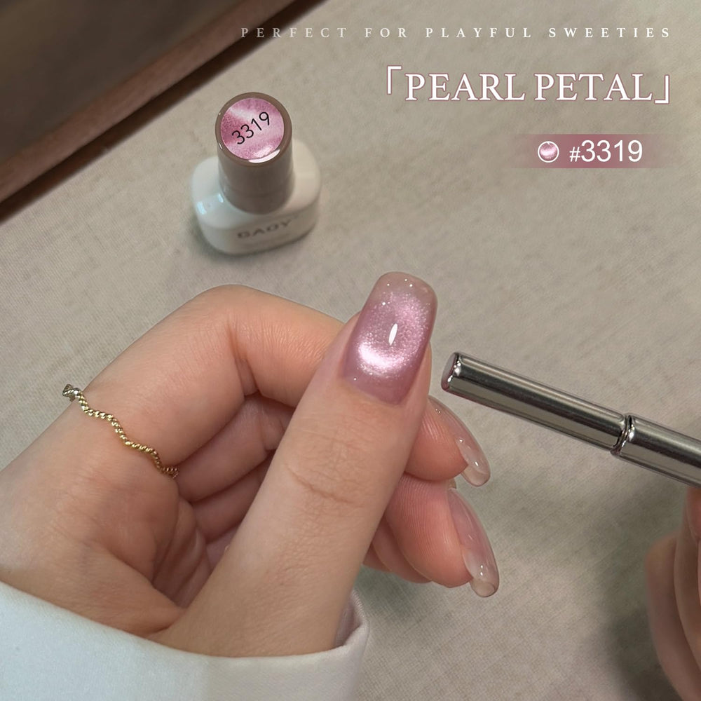 GAOY polish texture close-up showing glittery holographic sheen benefit