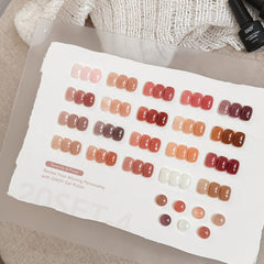 GAOY scale comparison bottles in hand showing compact 5ml sizes for trialing