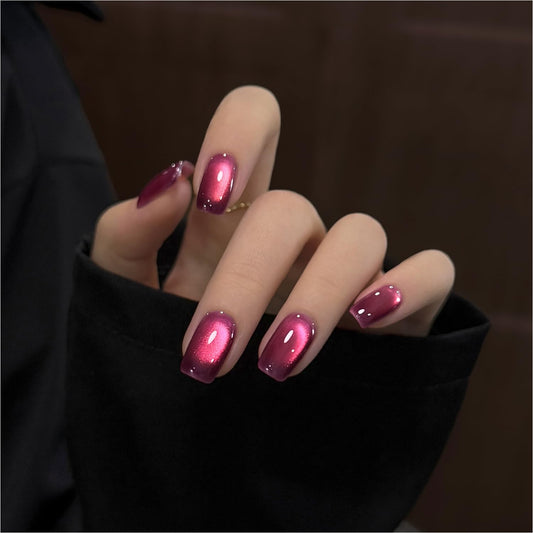GAOY hot pink Shiny Berry front bottle showing label and size, highlights easy application