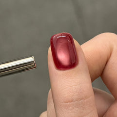 GAOY magnet held near wet polish demonstrating cat-eye effect for precise pattern control