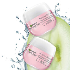 Garnier product on hand demonstrating amount and scale for easy application and coverage