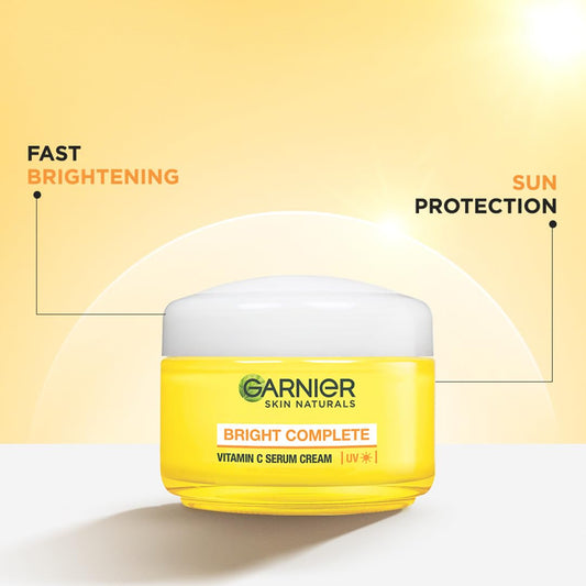 Garnier cream texture close-up illustrating lightweight absorbent finish