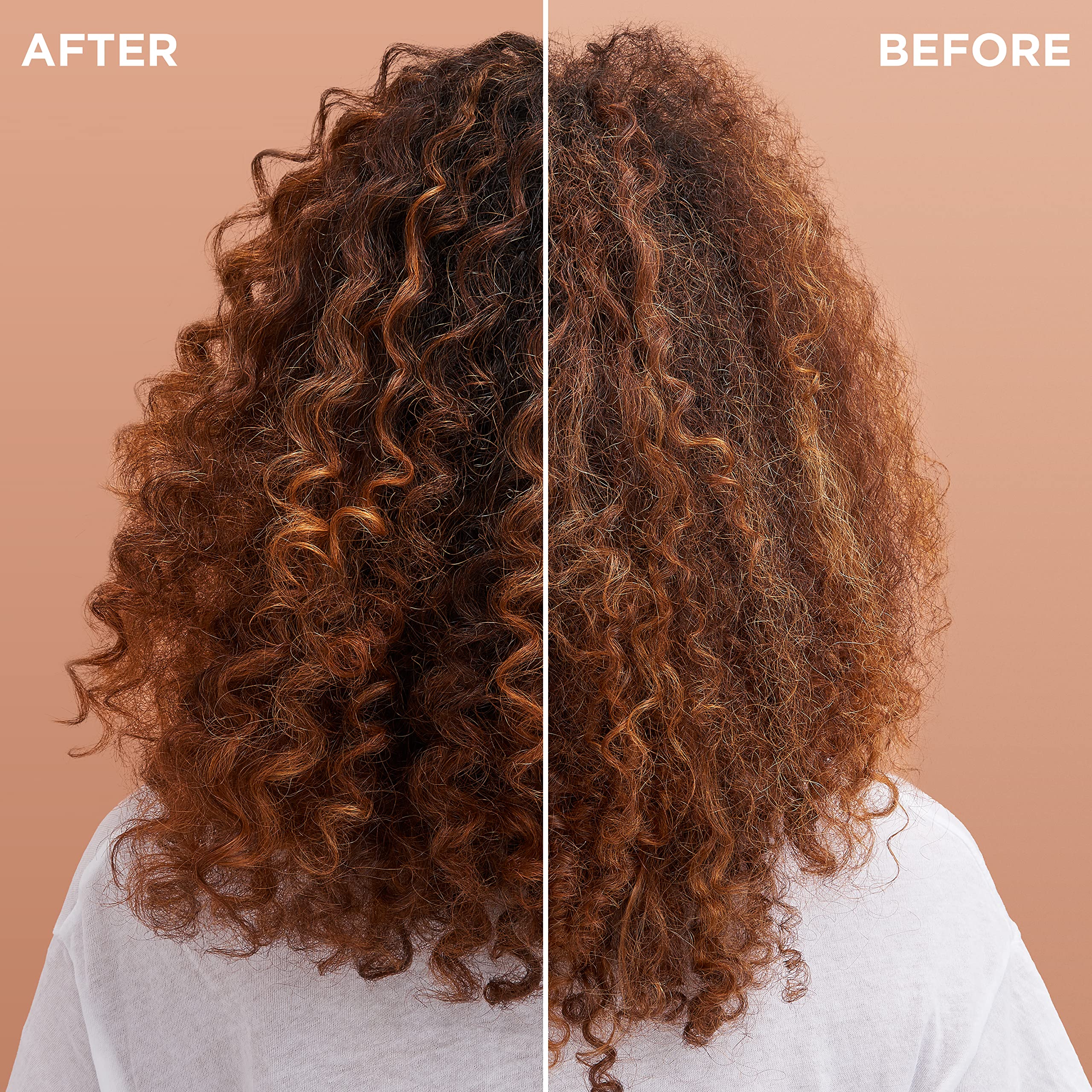 Garnier shampoo texture in pour stream demonstrating creamy smoothing formula