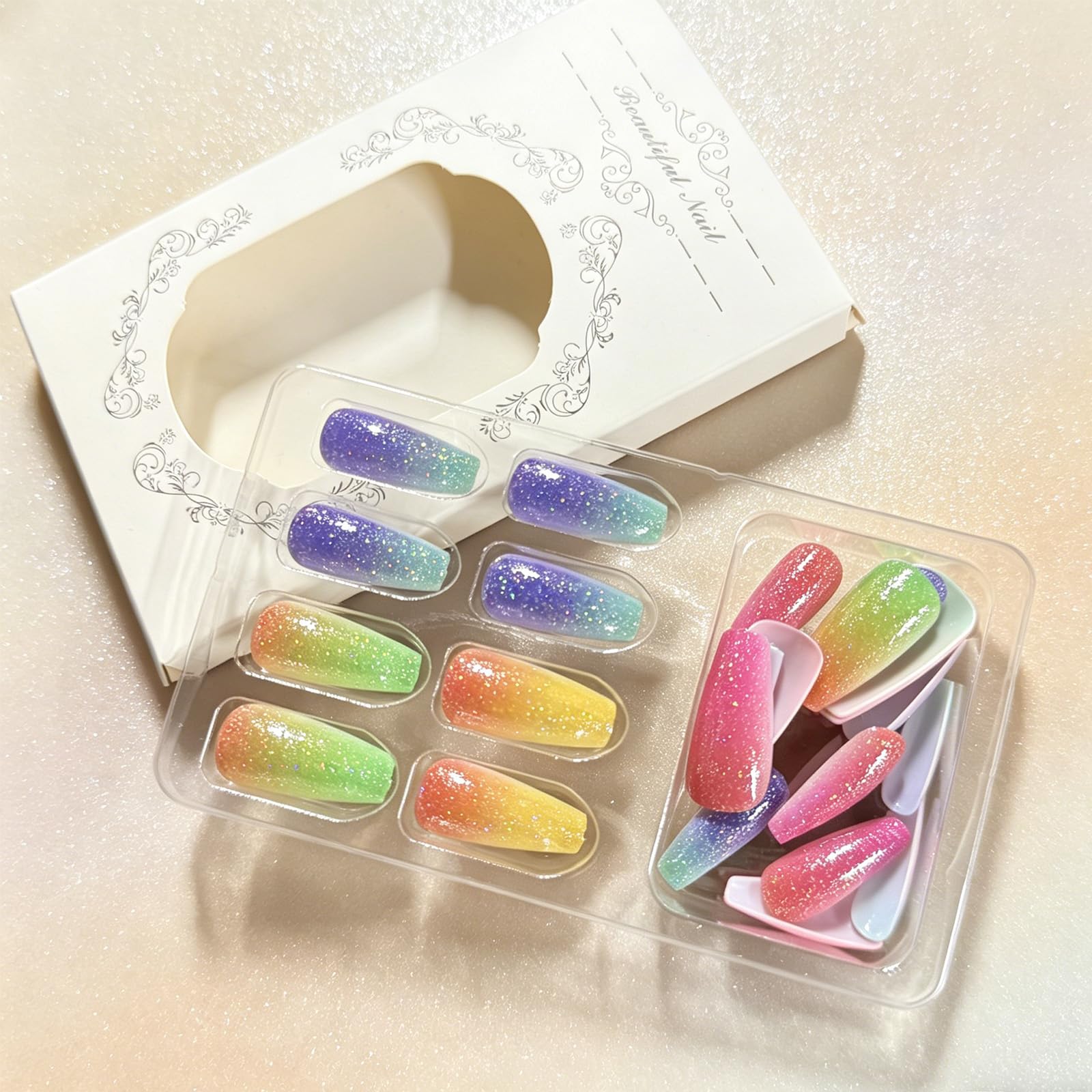 GCSQW display of 24 nails in assorted sizes ensuring accurate, comfortable fit