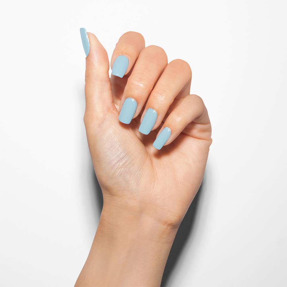 Gelish Water Baby polish texture swatch highlighting high-gloss pigment benefit