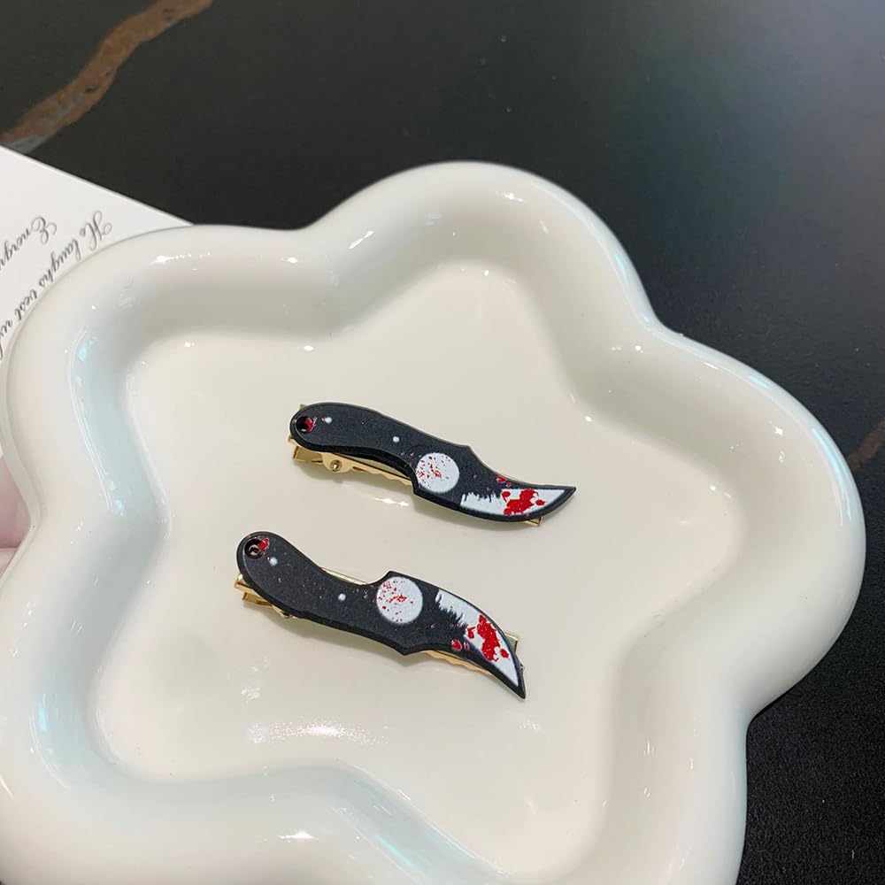 GELXGRIT clips beside a coin shows compact size and travel-friendly benefit