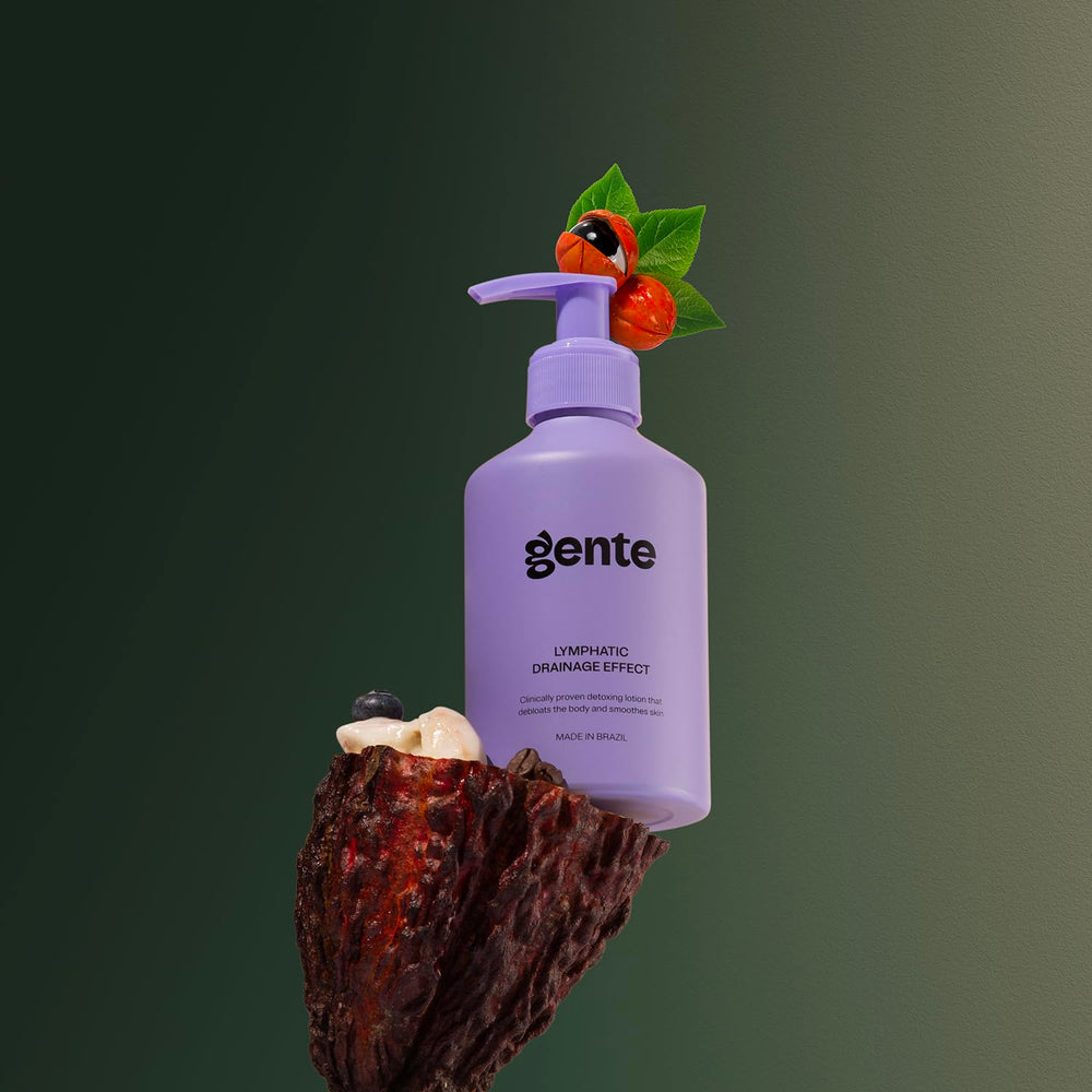 GENTE next to common objects showing 6.7 oz scale and travel-friendly convenience