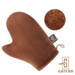 G GAIYAH finger face glove close detail for precise blending benefit