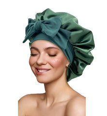 GiLi bonnet front view showing full coverage and hunter green color benefits protection