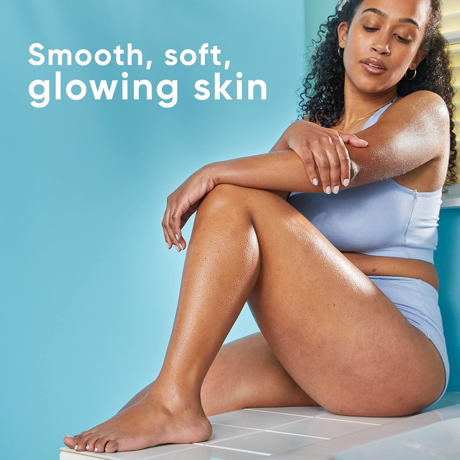 Gillette Venus product with niacinamide callout highlighting skin-evening benefit