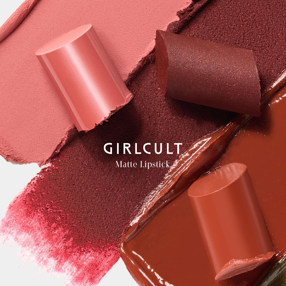 GIRLCULT applying lipstick on lips showing buildable coverage benefit