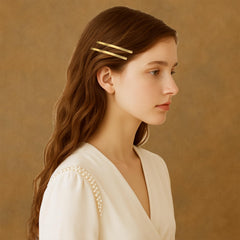 GIYAWA flat pin edge detail displaying smooth finish to prevent hair snagging