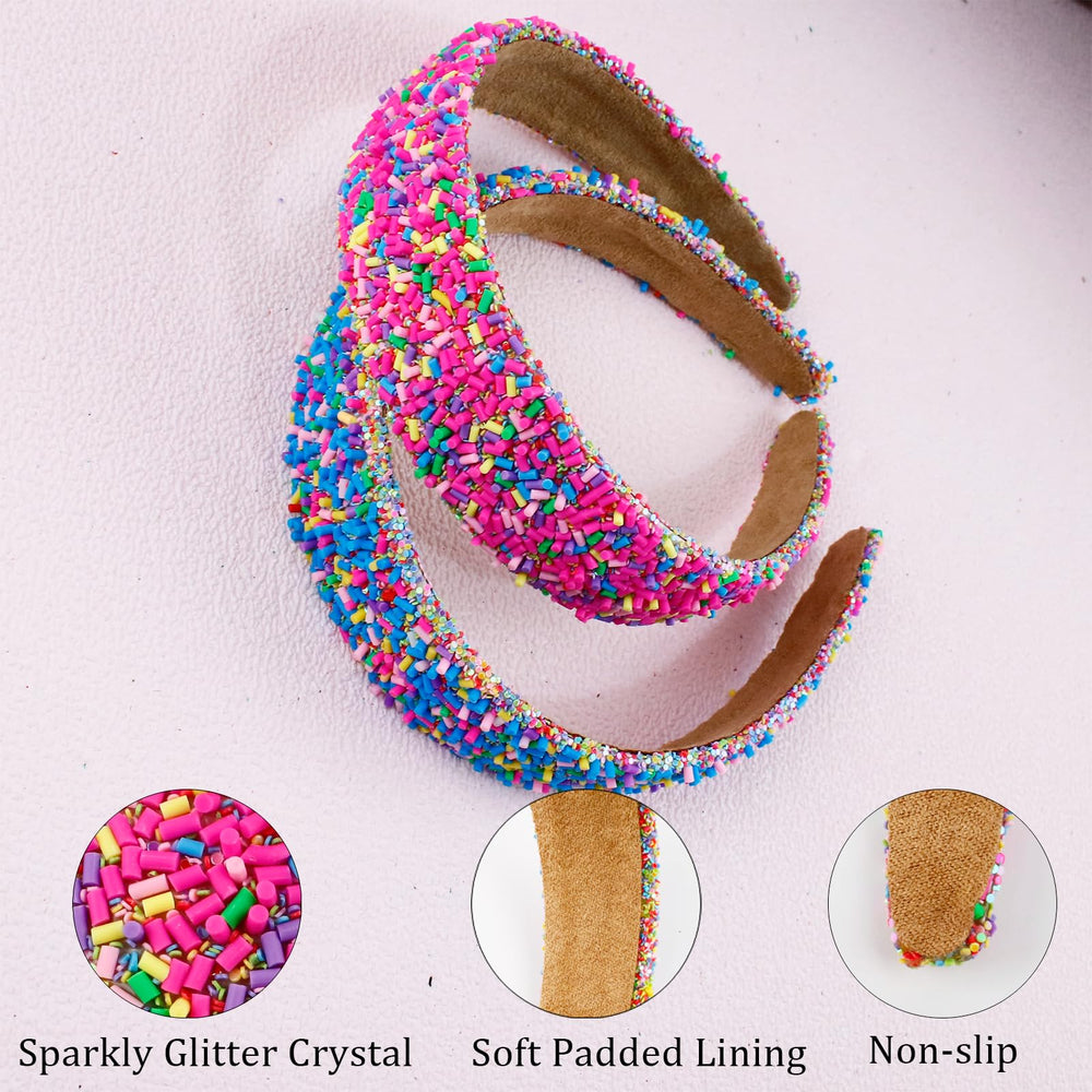 GIYAWA hand holding headband to show size and lightweight, easy-to-wear scale