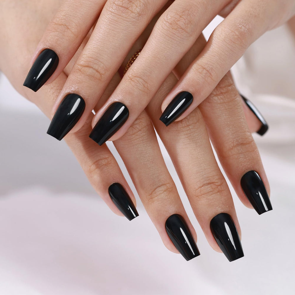 GJZEZ nails on finger for scale helping choose correct sizes