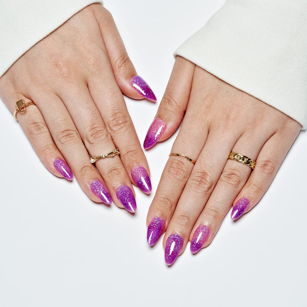 GLAMERMAID kit with glue and tabs enabling long-lasting or gentler wear
