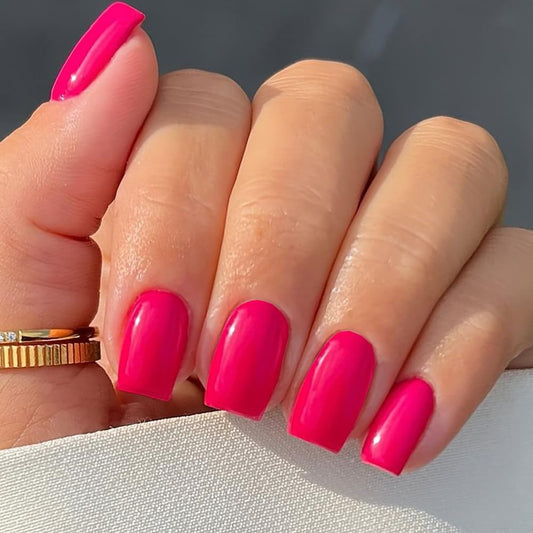 GLAMERMAID close-up of UV jelly finish highlighting glossy gel-like shine and salon look